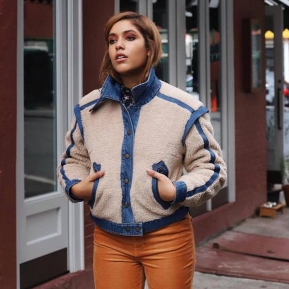 💔 SOLD Veronica Beard POTTER CROPPED DENIM-TRIM SHERPA JACKET IN OATMEAL S - Picture 2 of 8